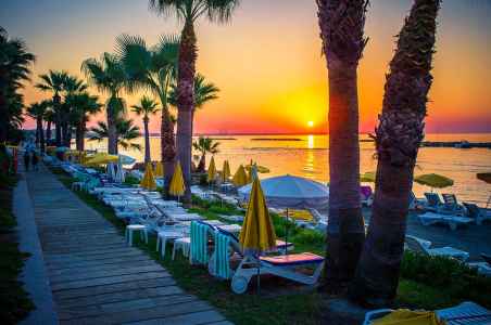 Palm Beach Hotel